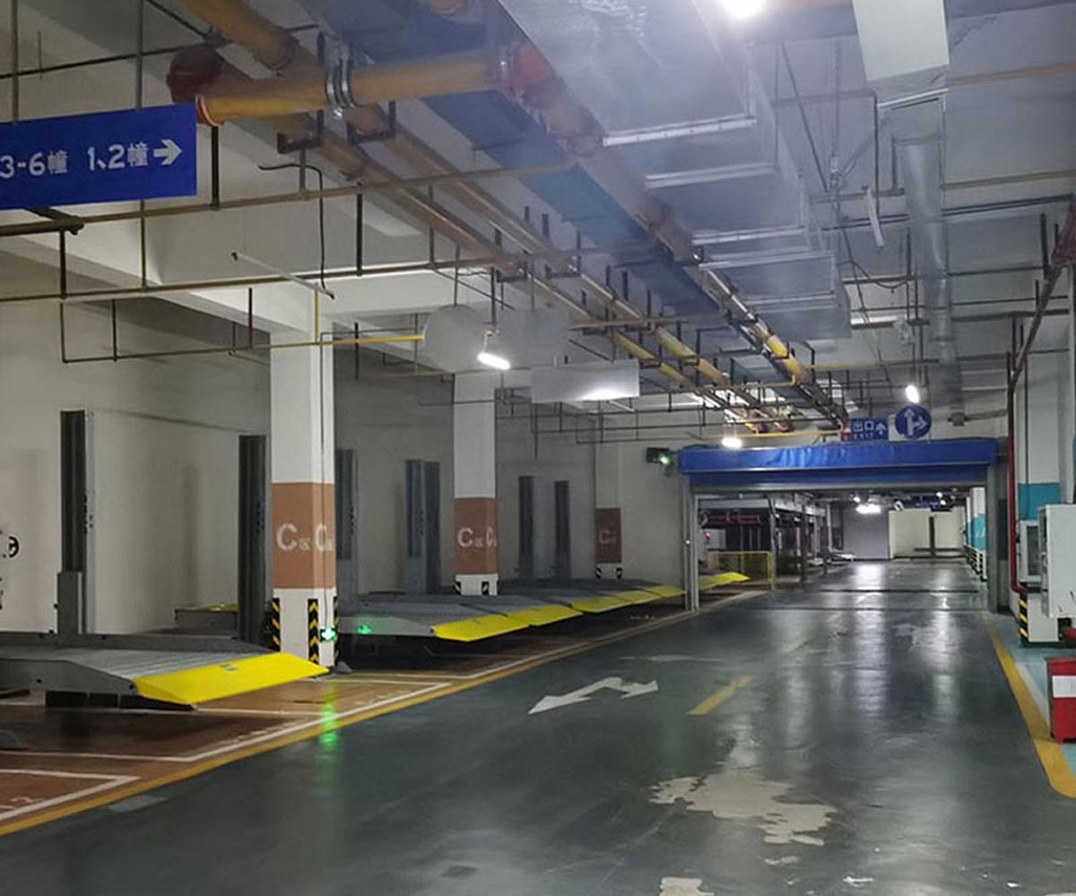 湘阴汽车4S店也走集约化垂直循环类停车设备展示刚刚好